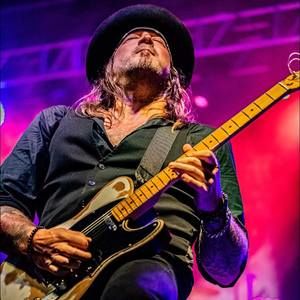 Meet your Posher, Tory